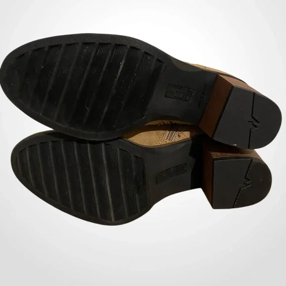 Women’s Dorsett Tan Lace Up Quilted Boots block Heel | White Mountain NWOB - Picture 7 of 10